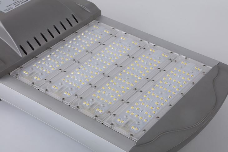  Customized LED Street Light